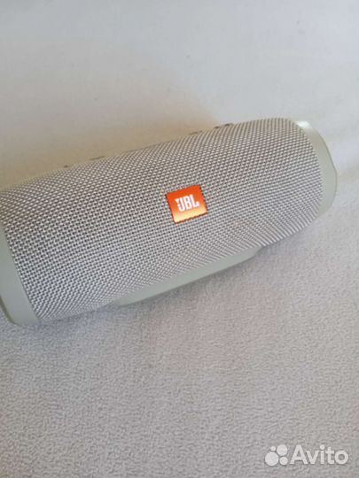 Колонка jbl charge 3
