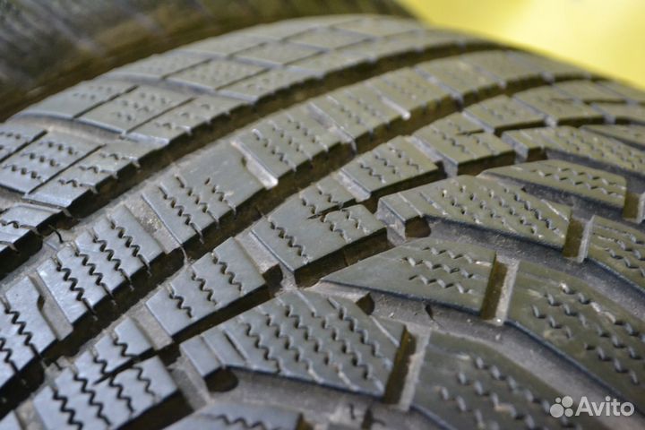 Hankook Winter I'Cept Evo2 W320 225/55 R17