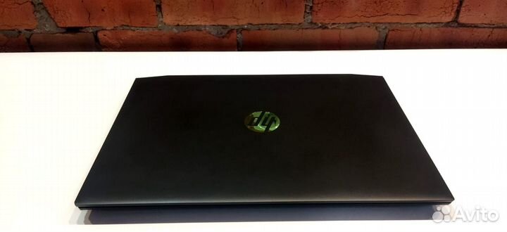 Ноутбук игровой HP Pavilion - 15-ec1064ur