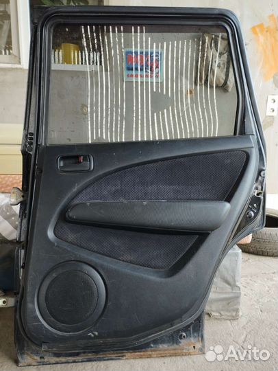 Двери мицубиси аутлендер 1