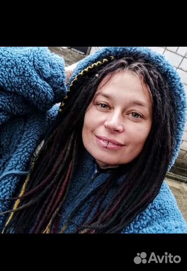 Плетение дредов