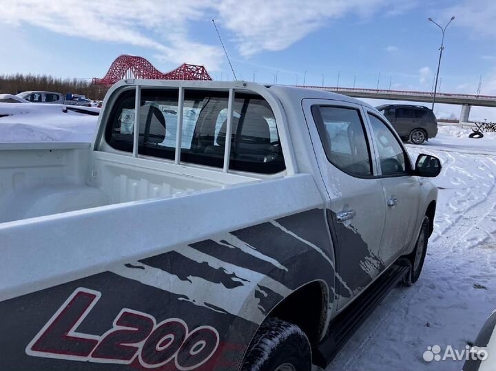 Mitsubishi L200 2.4 МТ, 2022, 13 493 км