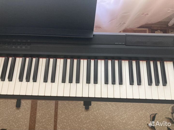 Цифровое пианино Yamaha P-105B
