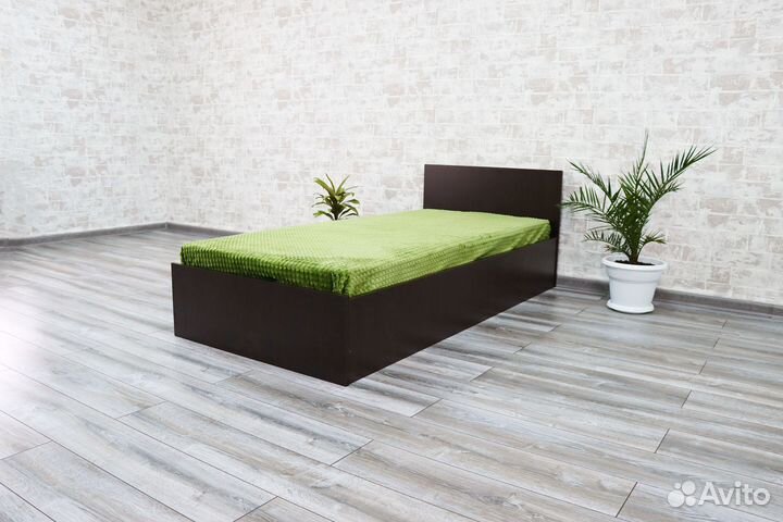 Кровать с матрасом 90х200 односпальная