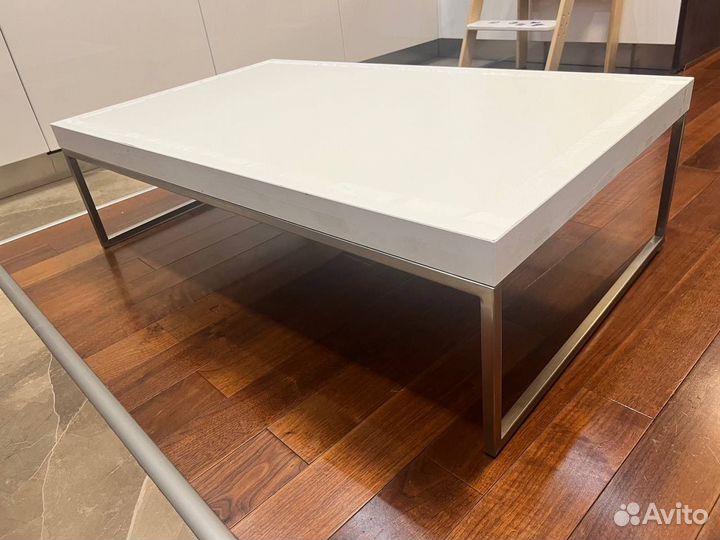 Журнальный столик италия