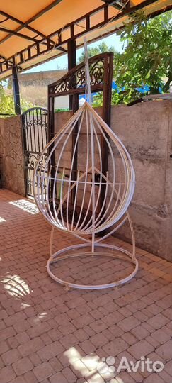 Садовая качеля кокон