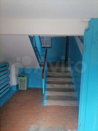 Доля в 2-к. квартире, 51 м², 3/9 эт.