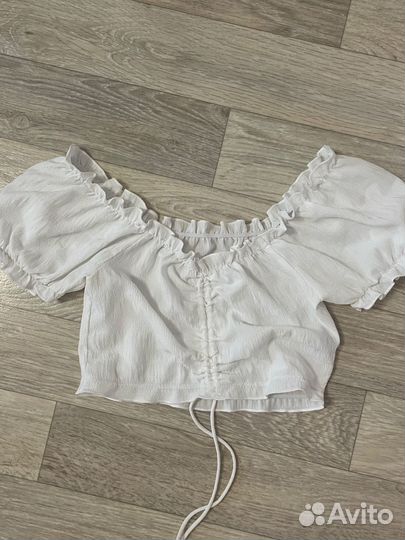 Белый топ на завязках