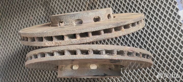 Передние тормозные диски Audi A6 C5