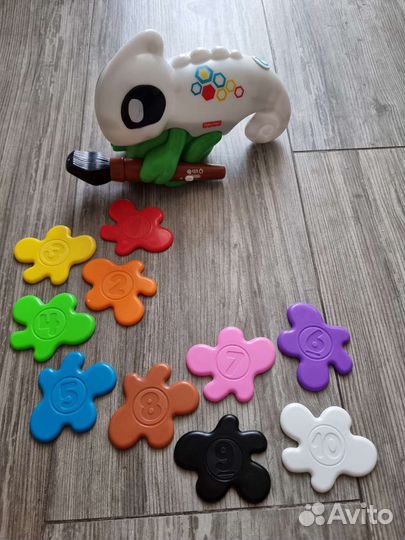 Развивающая игрушка Fisher Price хамелеон