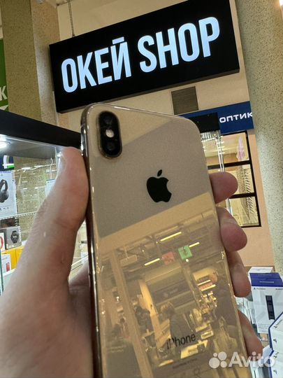 iPhone Xs, 64 ГБ