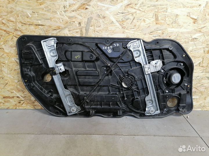 Kia ceed 2 II JD купе Стеклоподъемник трапеция