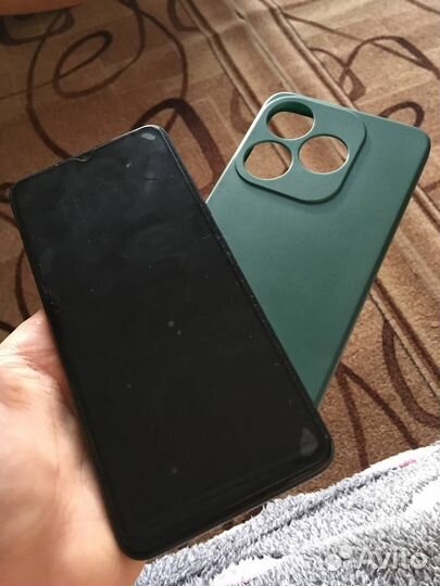 TECNO Spark 10, 8/128 ГБ