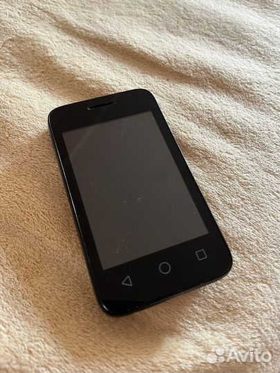 Alcatel One Touch PIXI 2 4014X, 4 ГБ