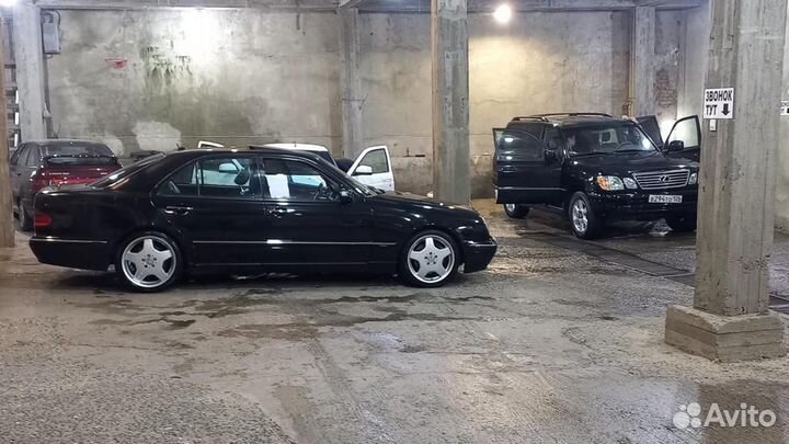 Салон мерседес 210