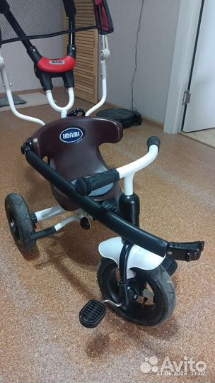 Детский трехколесный велосипед