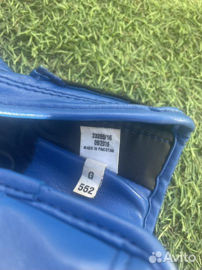 Боксерские перчатки