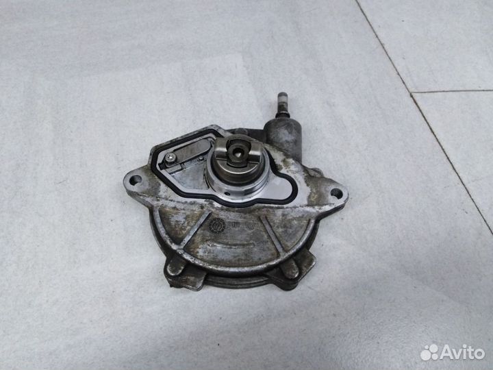 Вакуумный насос двигателя A6402300365