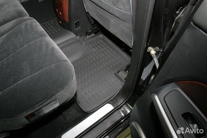 Коврики в салон Ssang Yong Rexton 2001-2006