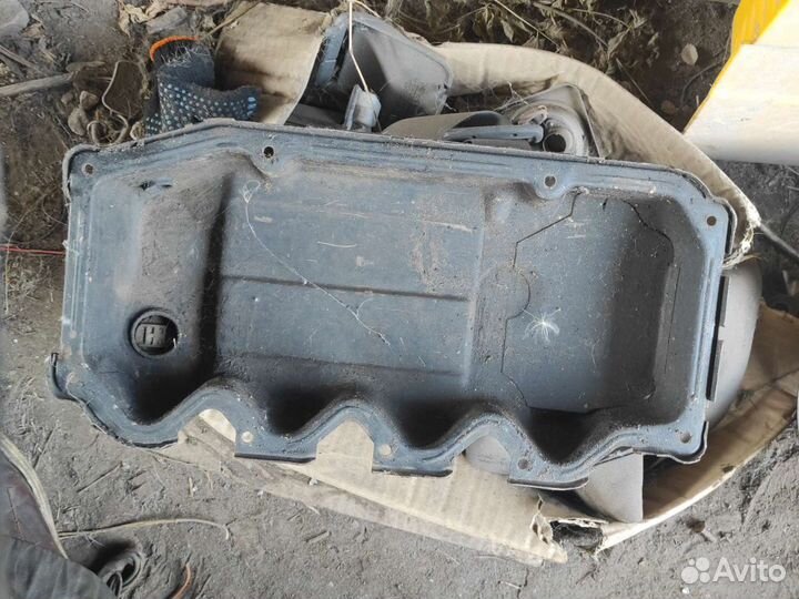 Крышка клапанная Chery Amulet евро 2