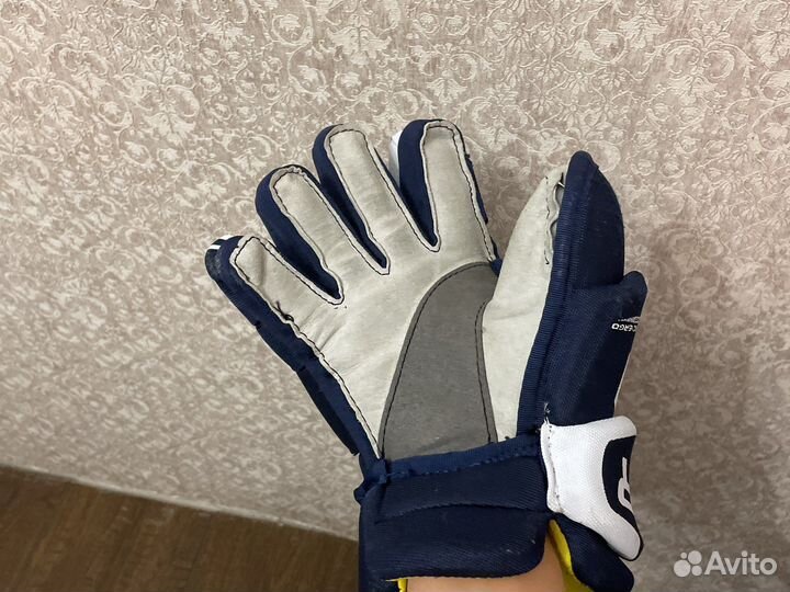 Краги хоккейные 12 размер bauer