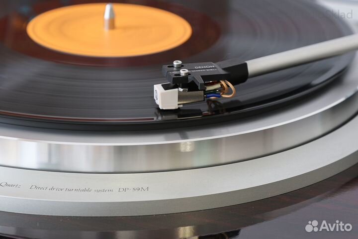 Проигрыватель винила Denon DP-59M