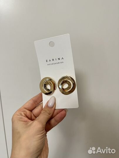 Серьги Zarina