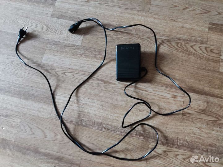 Швейная машина Janome мало бу