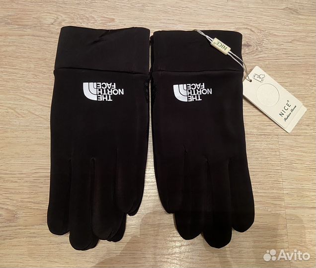 Перчатки the north face
