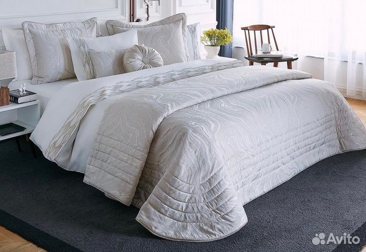 Покрывало на кровать премиум