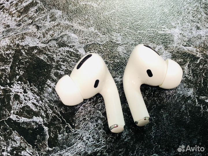 Наушники AirPods Pro (1-го поколения) оригинал