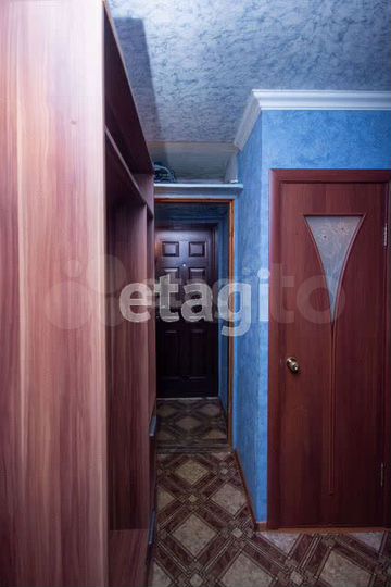 2-к. квартира, 47 м², 1/5 эт.