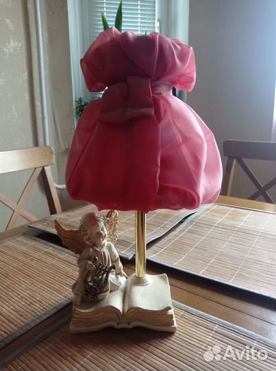 Лампа настольная