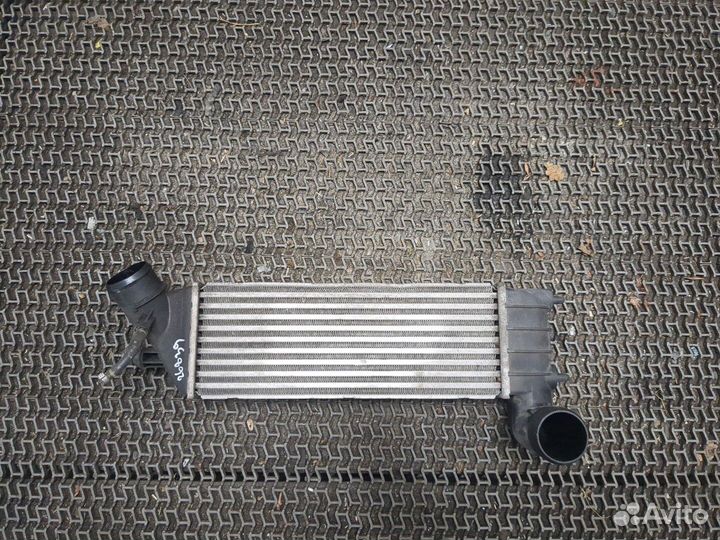 Радиатор интеркулера Lancia Phedra, 2003