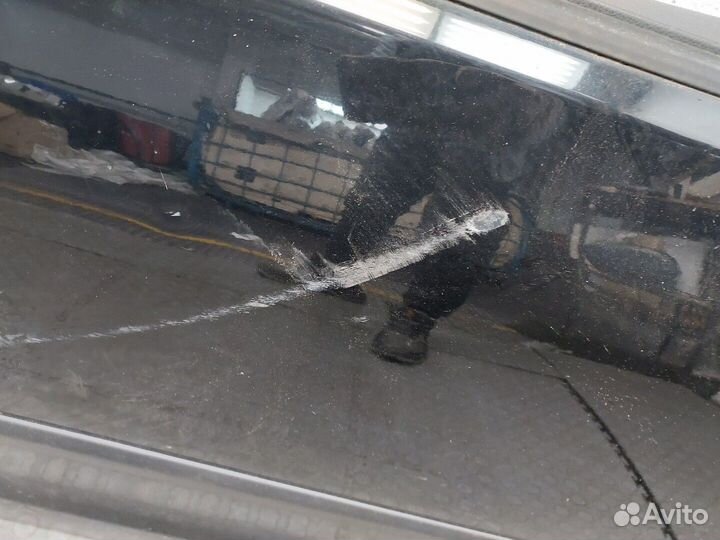 Дверь правая передняя Volkswagen Polo