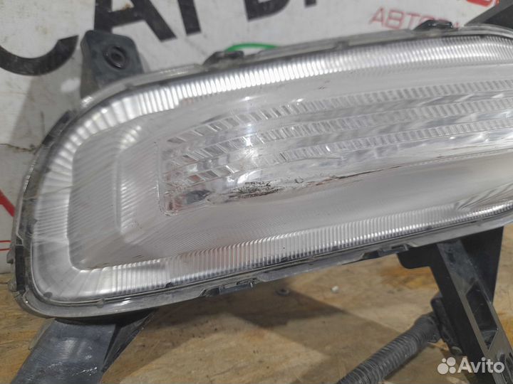 Указатель поворота передний правый Kia Cerato 4