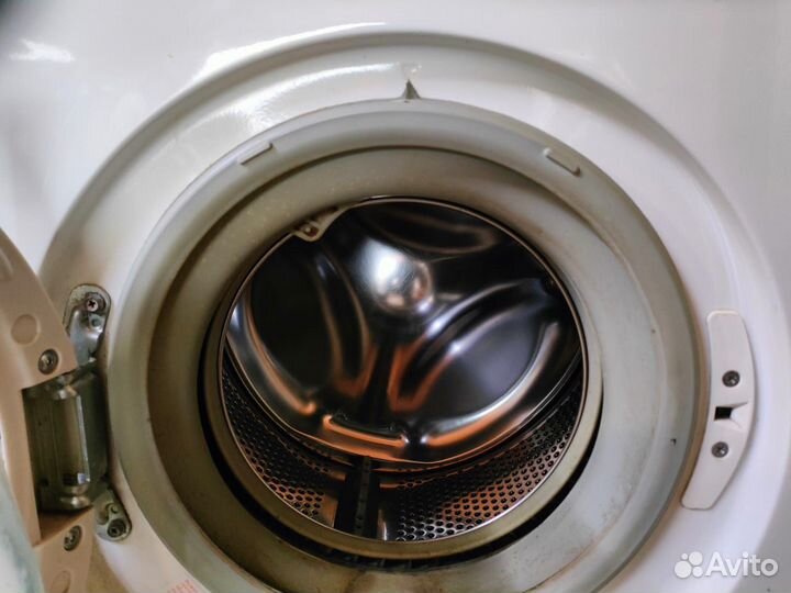 Стиральная машина zanussi 5кг бу