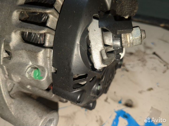 Генератор Opel Insignia