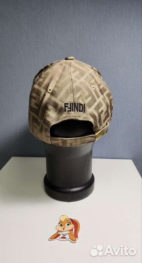 Кепка Fendi