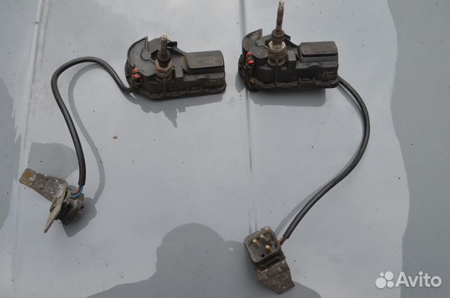 Моторчик фара очистителей mercedes w126