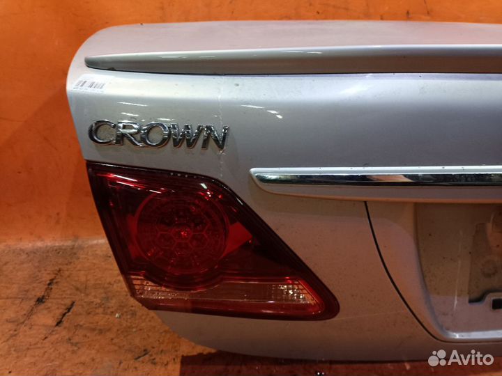 Крышка багажника Toyota Crown GRS200