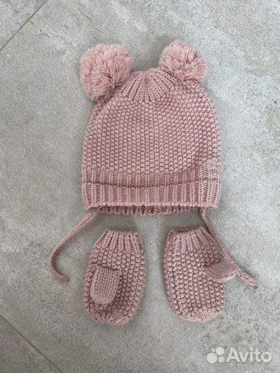 Комплект шапка варежки