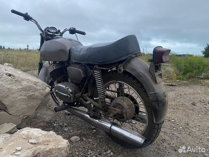 Мотоцикл ява чезет