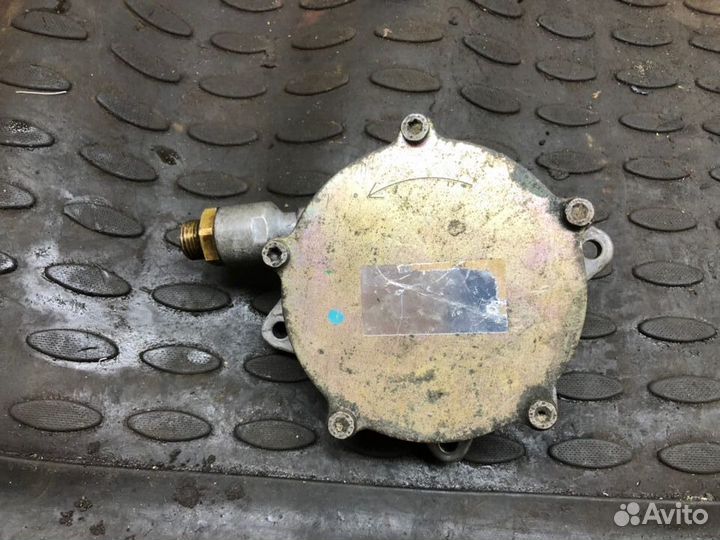 Вакуумный насос SsangYong Kyron