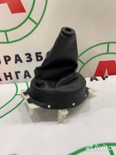 Кожух кулисы МКПП Mitsubishi Asx GA1W 4A92 2011