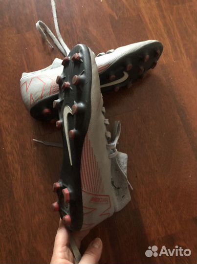 Футбольные бутсы 40 размер