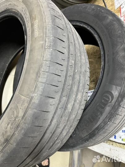 Continental ContiPremiumContact 215/55 R17