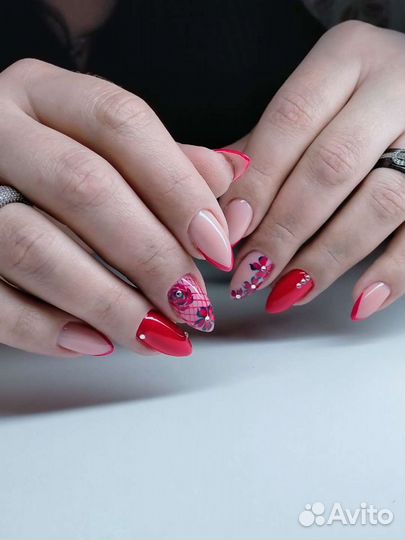 Наращивание ногтей, маникюр, педикюр, аппаратный