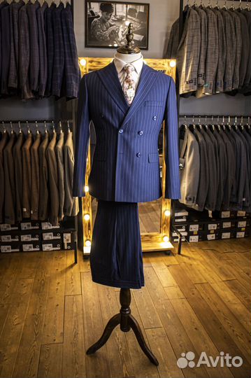 Мужской классический костюм