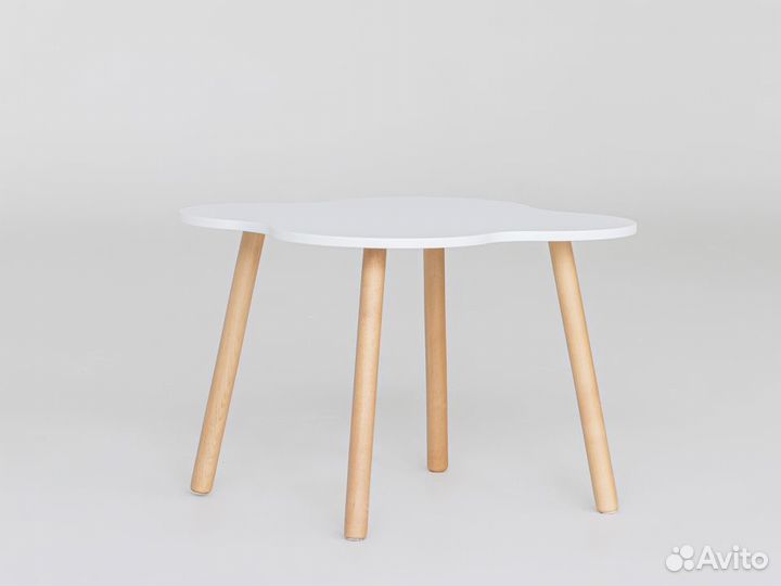 Стол детский в скандинавском стиле